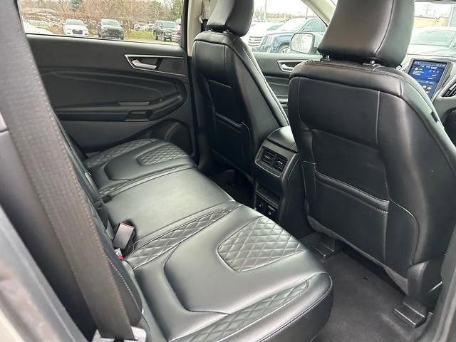 Used 2024 Ford Edge Titanium AWD/4WD image 24