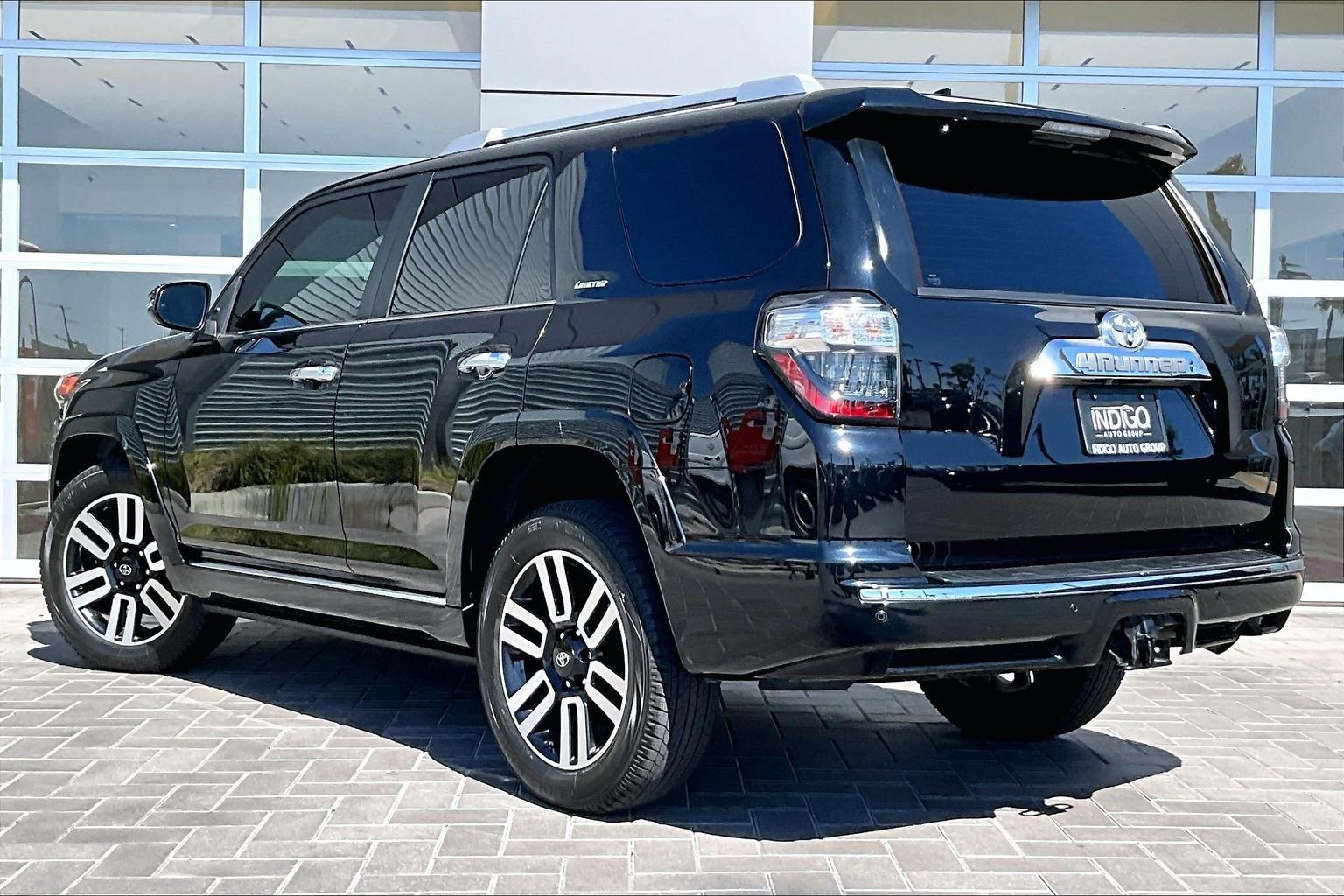 Used 2023 Toyota 4Runner Limited image 12