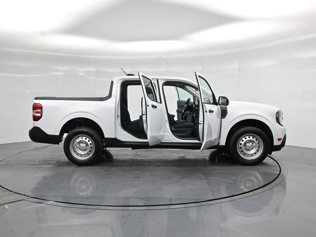 New 2026 Ford Maverick XL FWD image 4