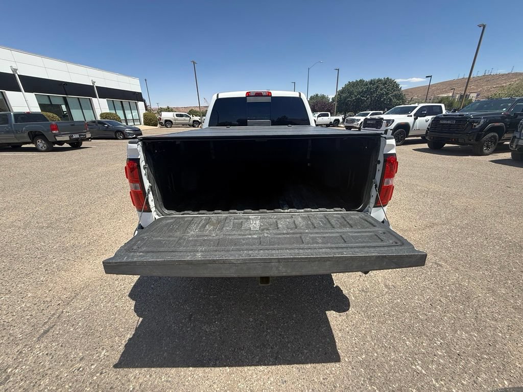Used 2015 GMC Sierra 2500 Denali w/ Duramax Plus Package AWD/4WD image 21