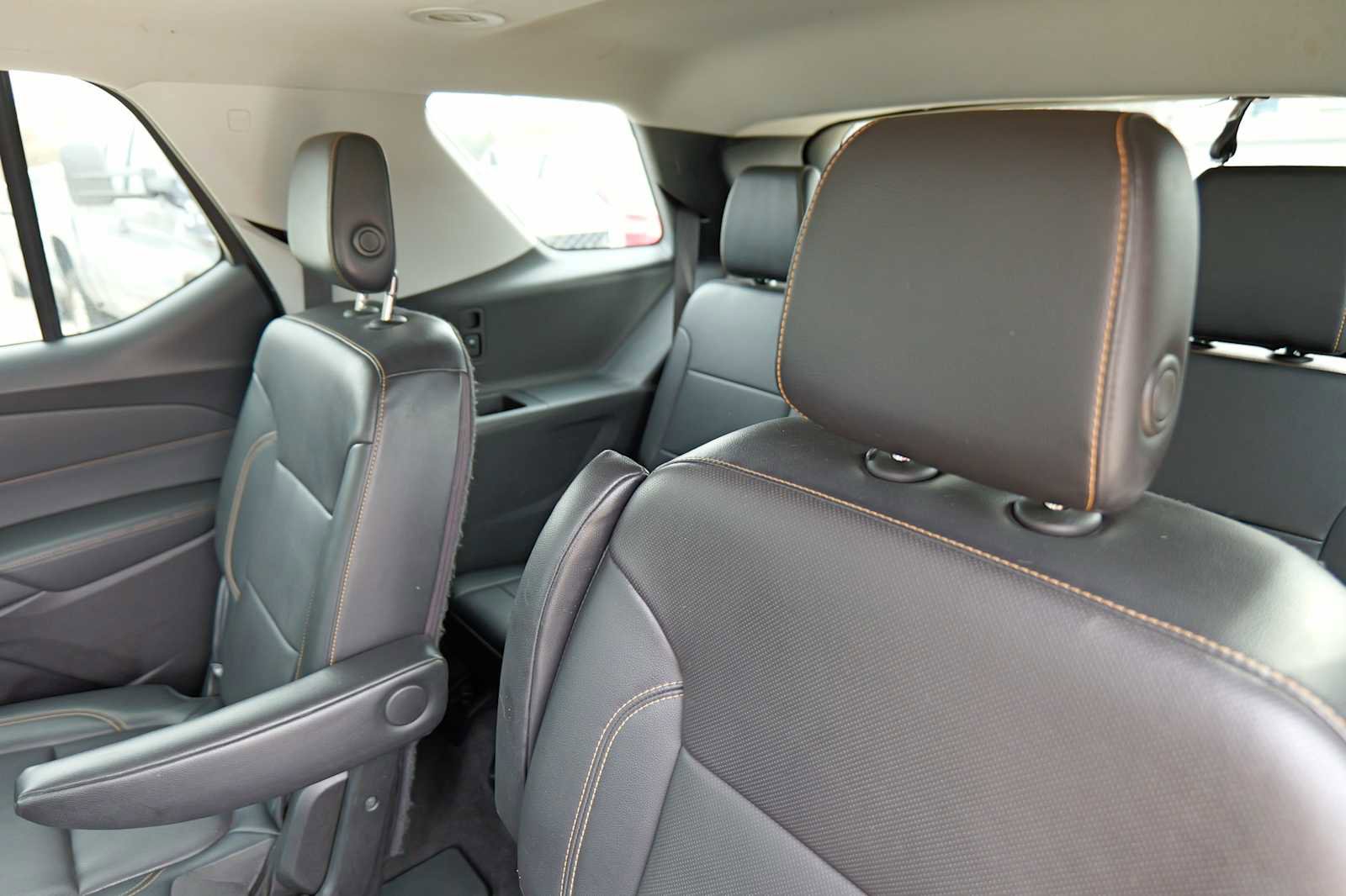 Used 2018 Chevrolet Traverse Premier w/ Driver Confidence II Package image 25