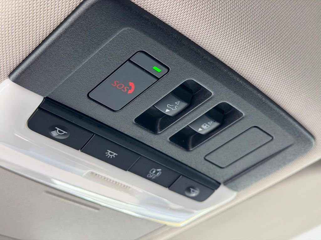 Used 2022 Nissan Rogue SL w/ SL Premium Package FWD image 41
