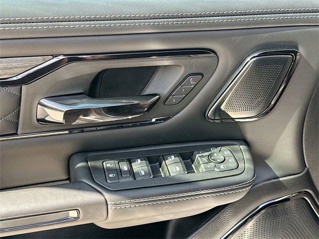 New 2026 RAM 1500 Limited w/ Trailer Tow Group image 16