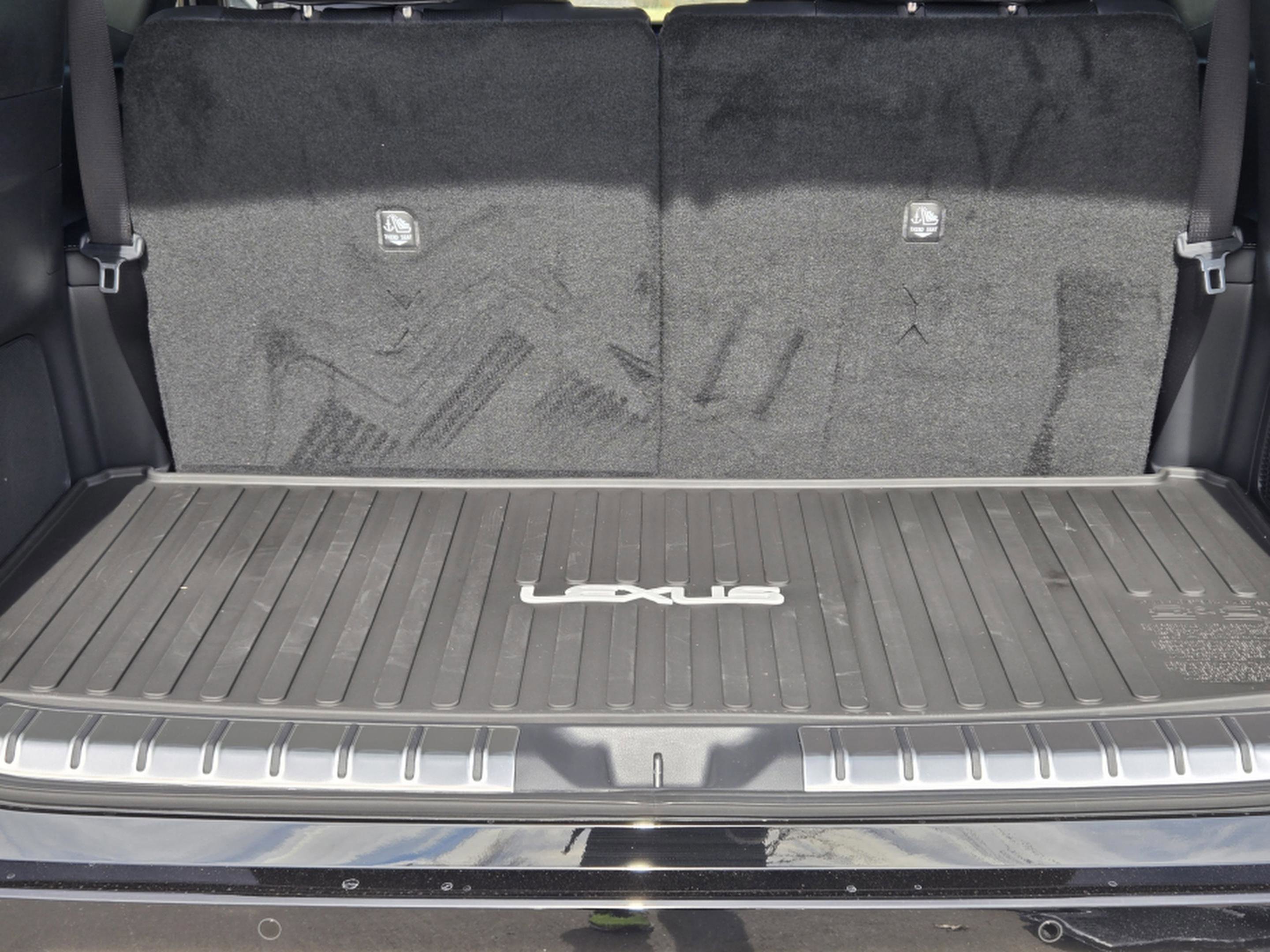 New 2026 Lexus TX 500h AWD image 22