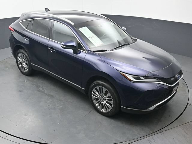Certified 2024 Toyota Venza XLE AWD/4WD image 46