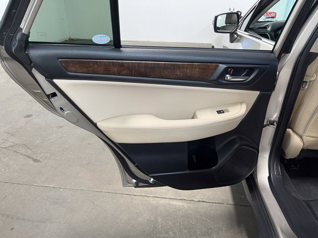Used 2016 Subaru Outback 2.5i Limited AWD/4WD image 20