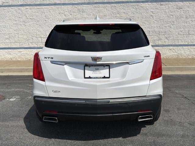 Used 2018 Cadillac XT5 Luxury w/ Driver Awareness Package FWD image 6