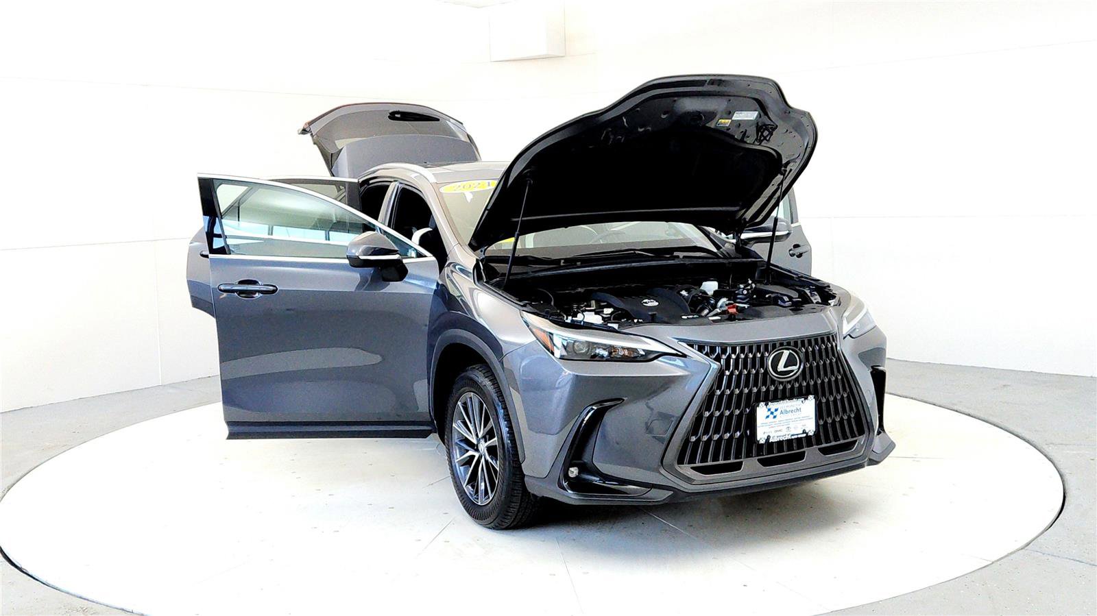 Used 2024 Lexus NX 350 NX 350 w/ Cold Area Package image 9