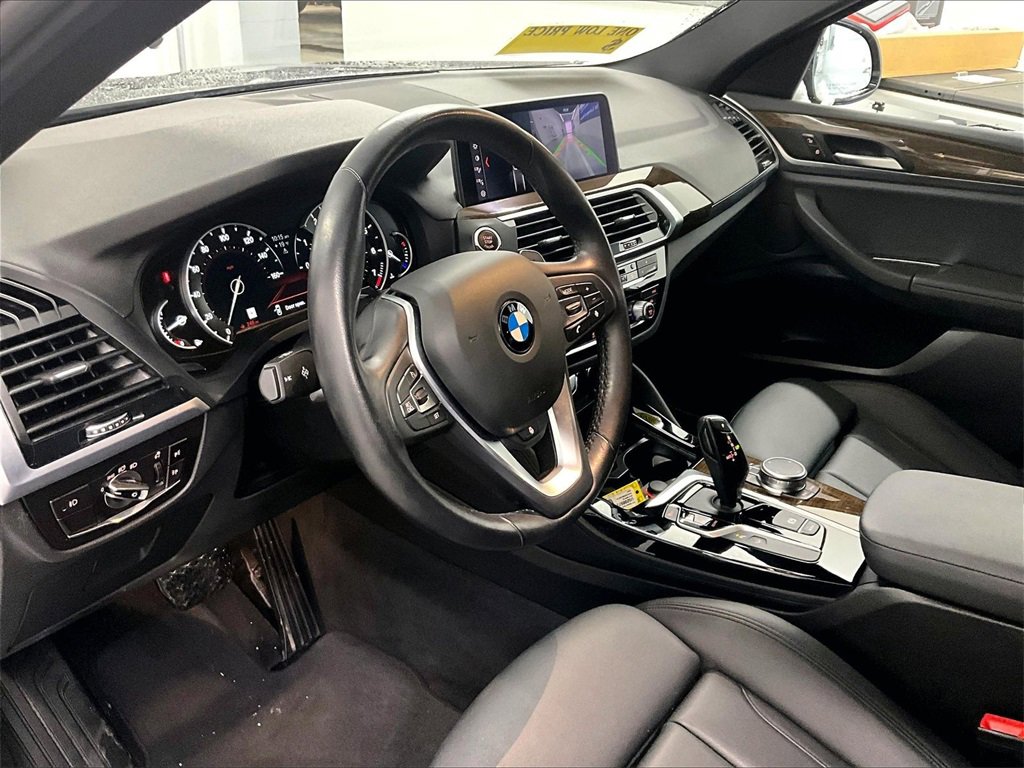Used 2019 BMW X4 xDrive30i w/ Driving Assistance Package image 8