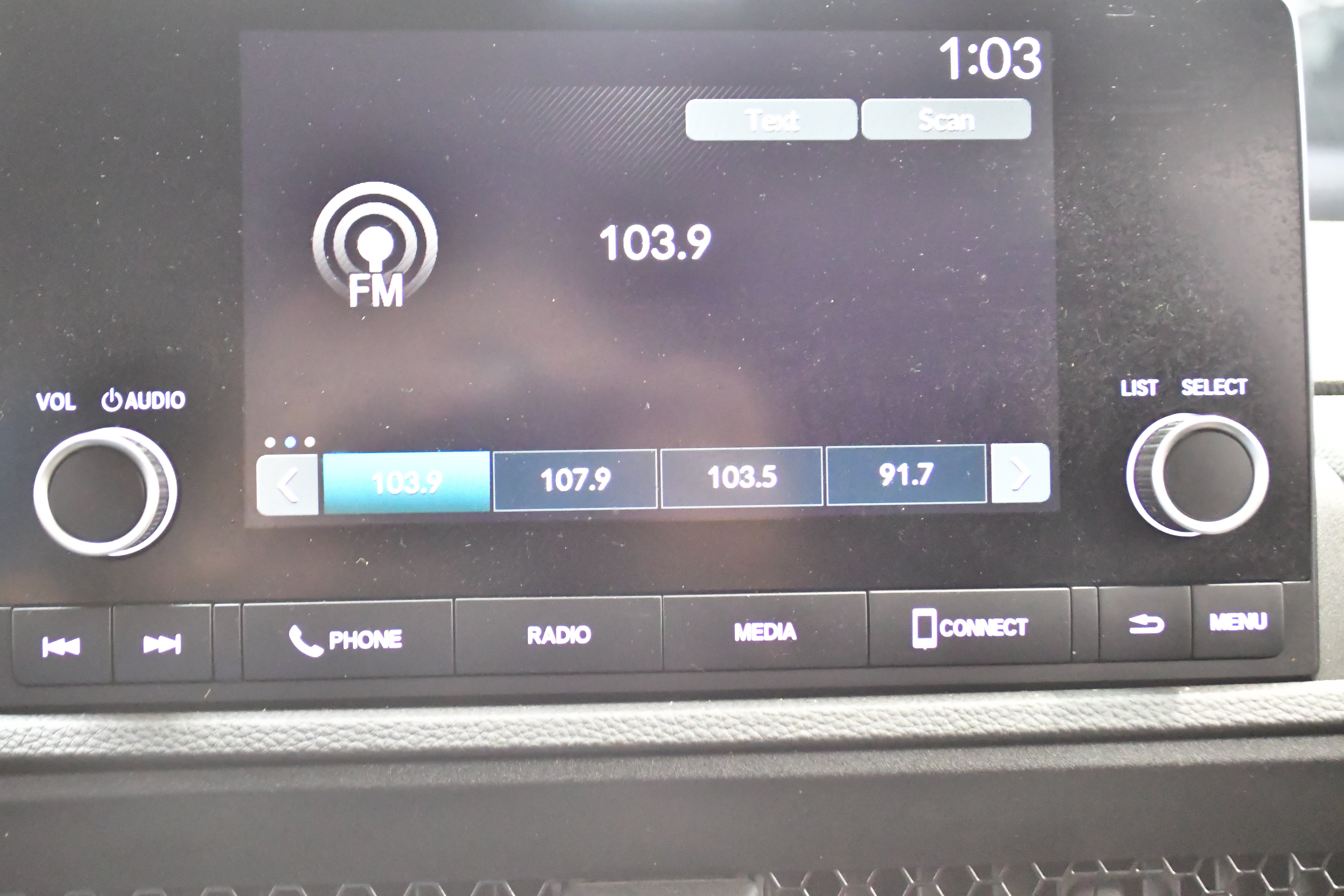 Used 2023 Honda CR-V EX image 23