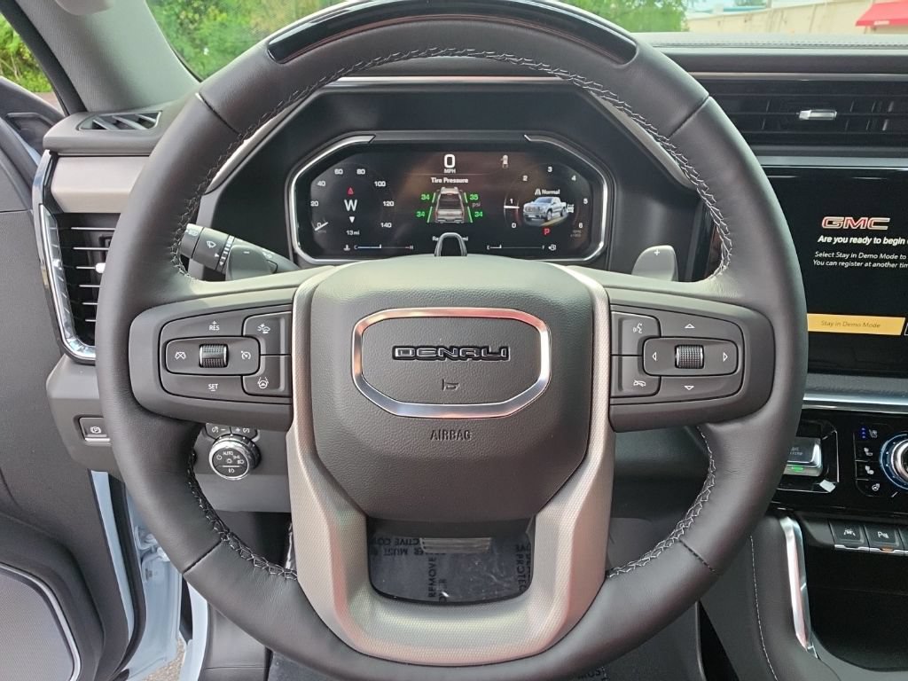 New 2026 GMC Sierra 1500 Denali AWD/4WD image 19