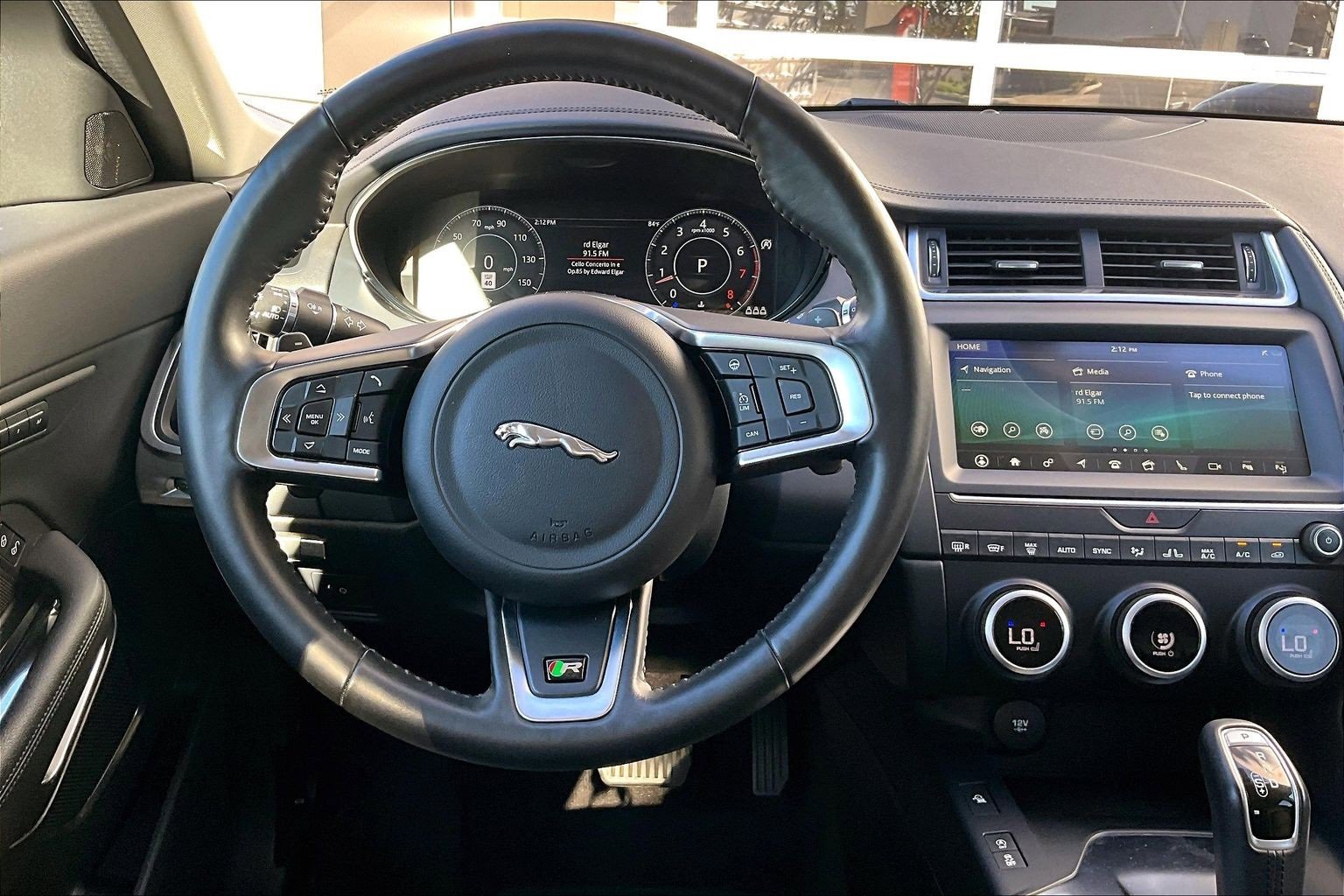 Used 2020 Jaguar E-PACE SE image 5