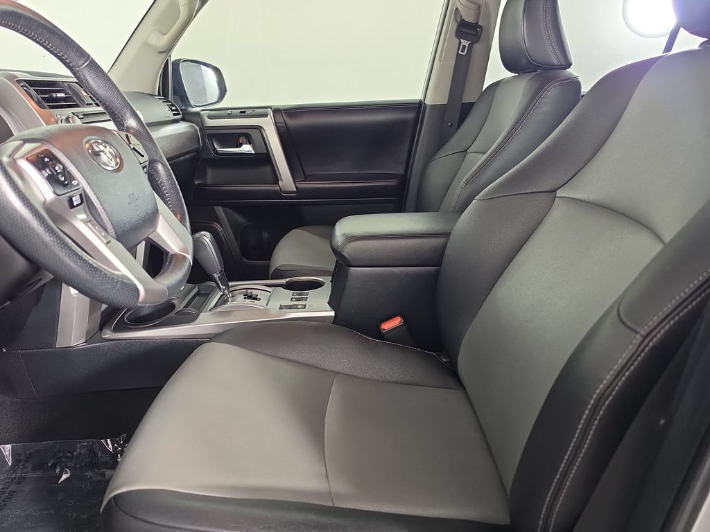 Used 2018 Toyota 4Runner SR5 Premium AWD/4WD image 9