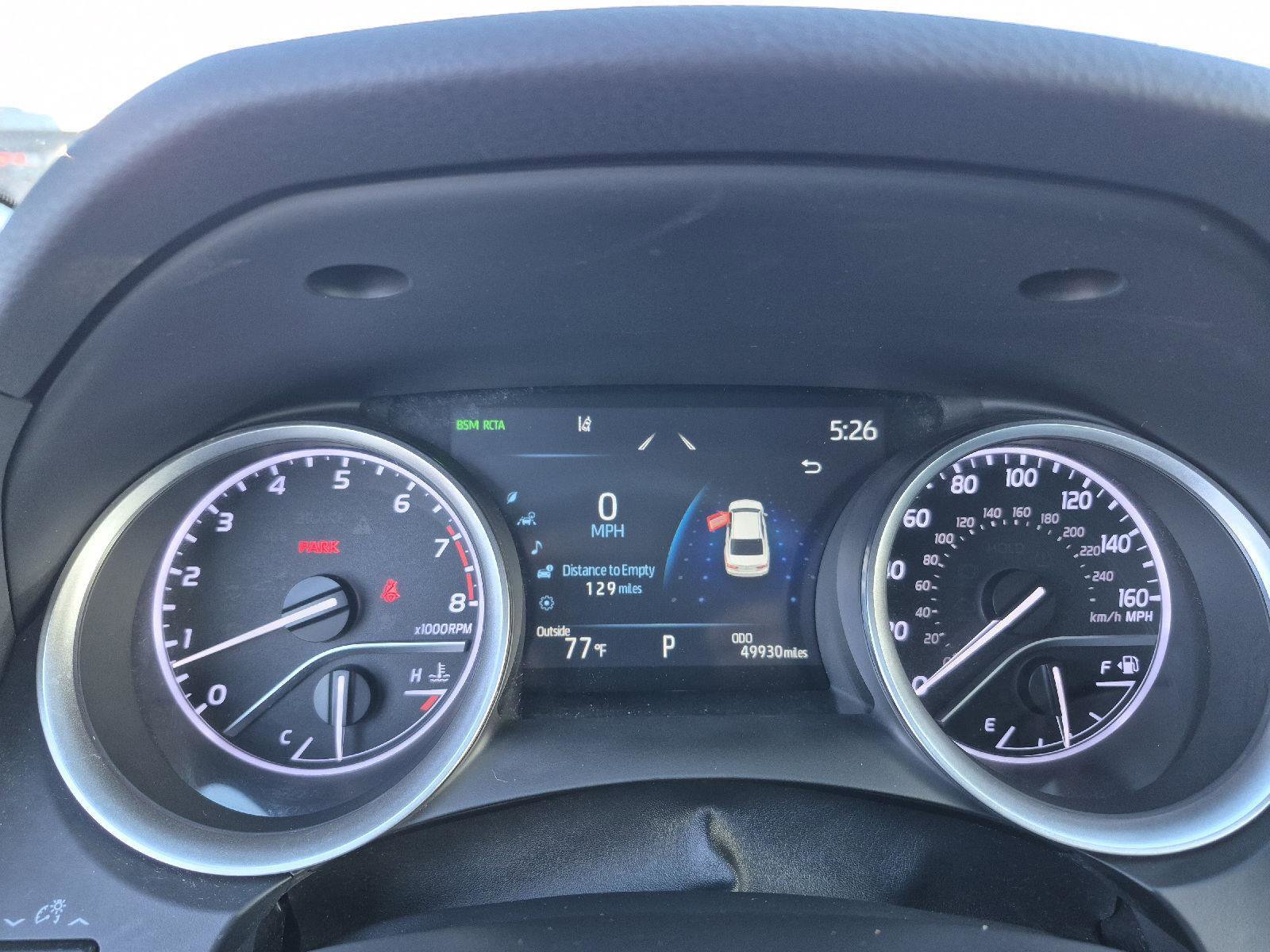 Used 2021 Toyota Camry XLE image 8