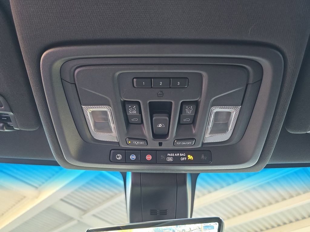 Used 2020 Chevrolet Silverado 2500 High Country AWD/4WD image 22