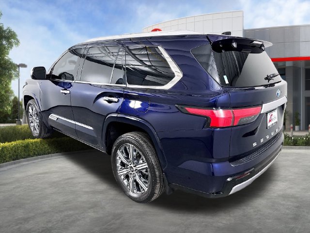 Used 2023 Toyota Sequoia Capstone AWD/4WD image 6