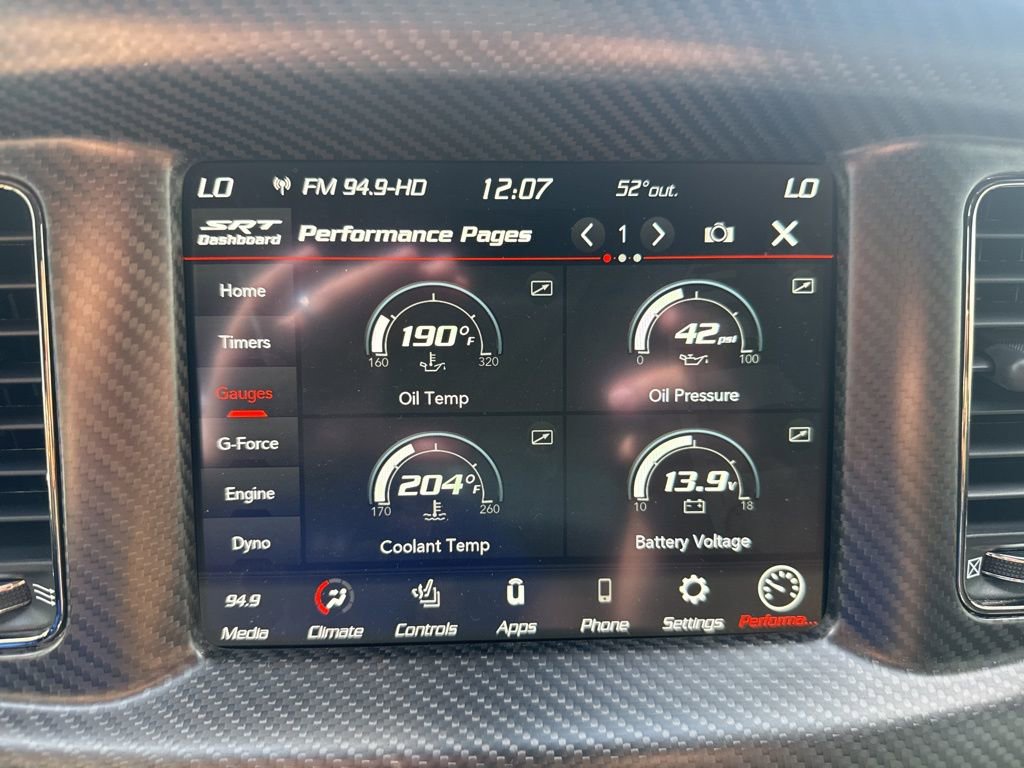 Used 2022 Dodge Charger SRT Hellcat w/ Carbon/Suede Interior Package image 25