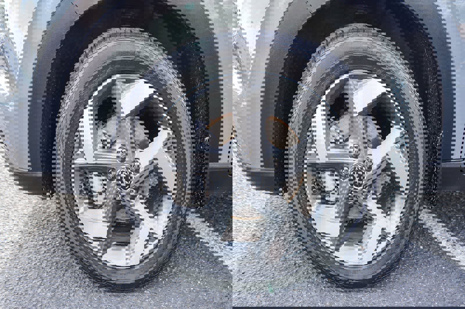 Certified 2022 Hyundai Venue SEL image 11