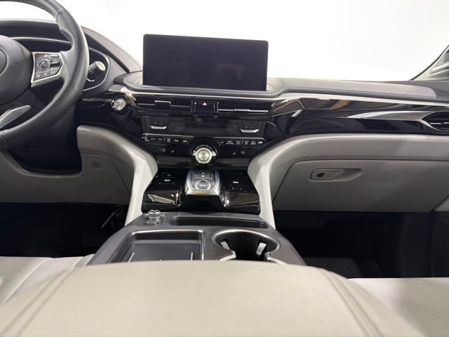 Certified 2026 Acura MDX w/ Technology Package AWD/4WD image 39