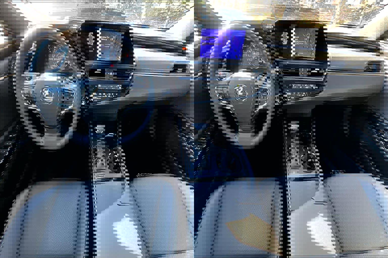 Used 2023 Lexus ES 350 image 14