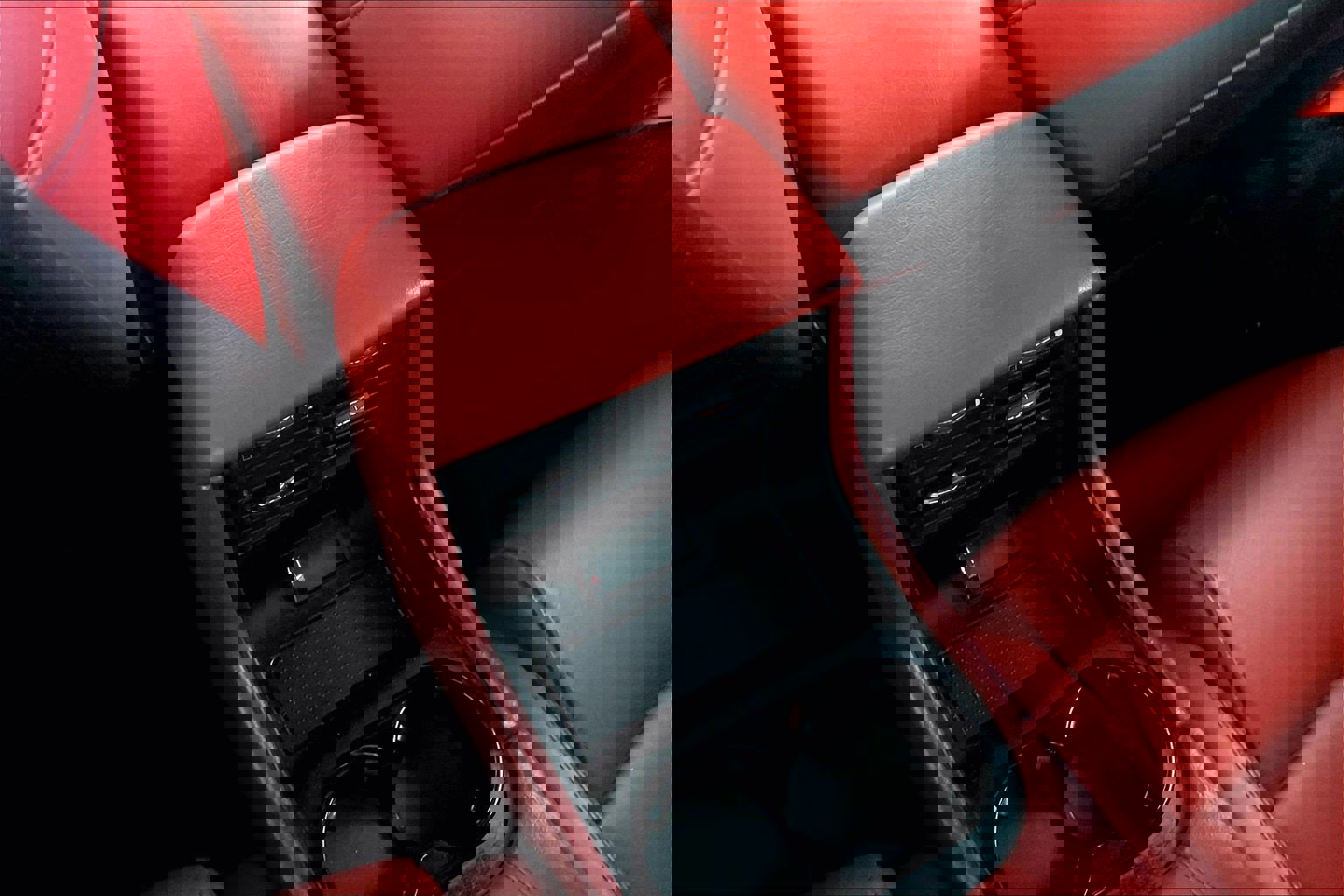 Used 2018 Maserati GranTurismo Convertible image 32