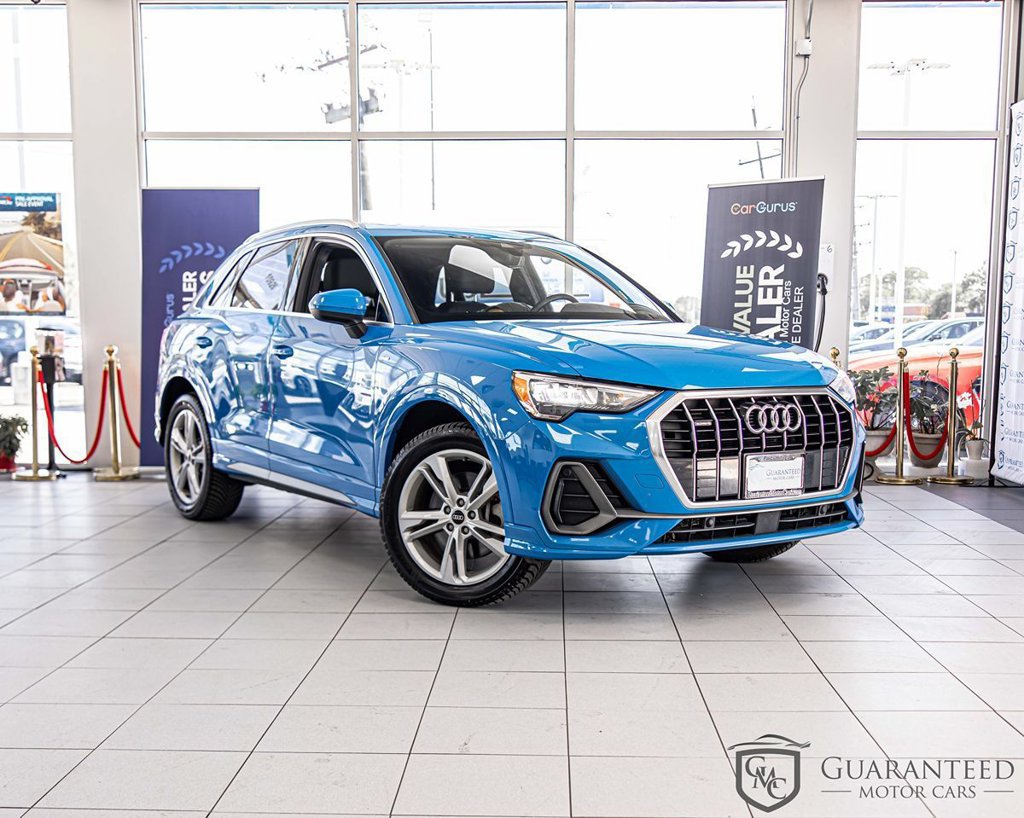 Used 2021 Audi Q3 2.0T Premium w/ Convenience Package AWD/4WD image 3