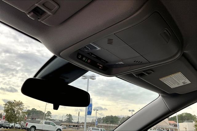 Used 2023 Chevrolet Blazer LT image 24