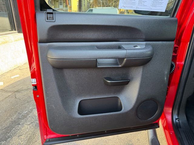 Used 2011 Chevrolet Silverado 1500 LT w/ All-Star Edition image 18