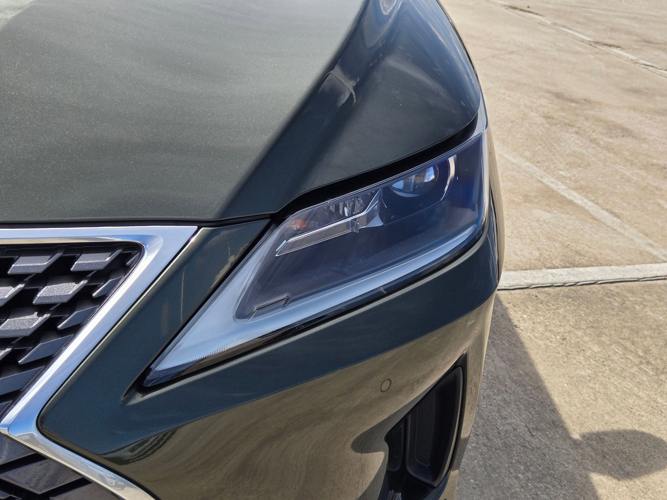 Used 2021 Lexus RX 450h AWD w/ Premium Package image 11