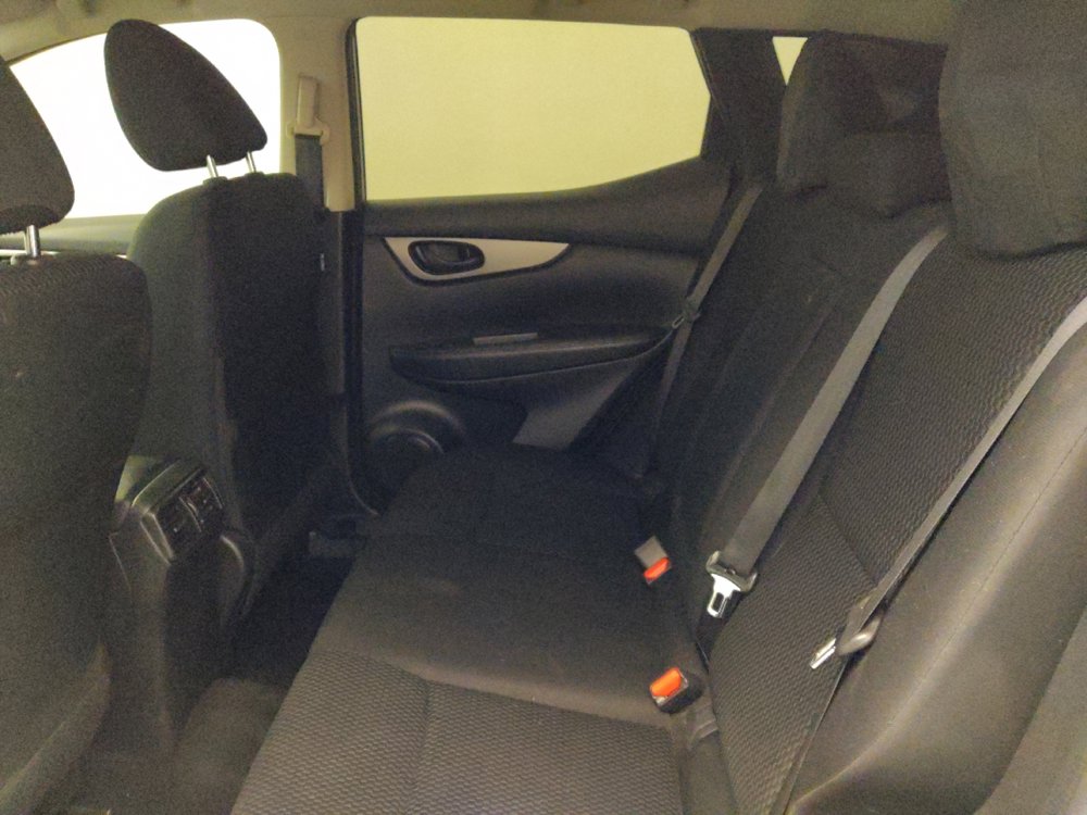 Used 2017 Nissan Rogue Sport S FWD image 18
