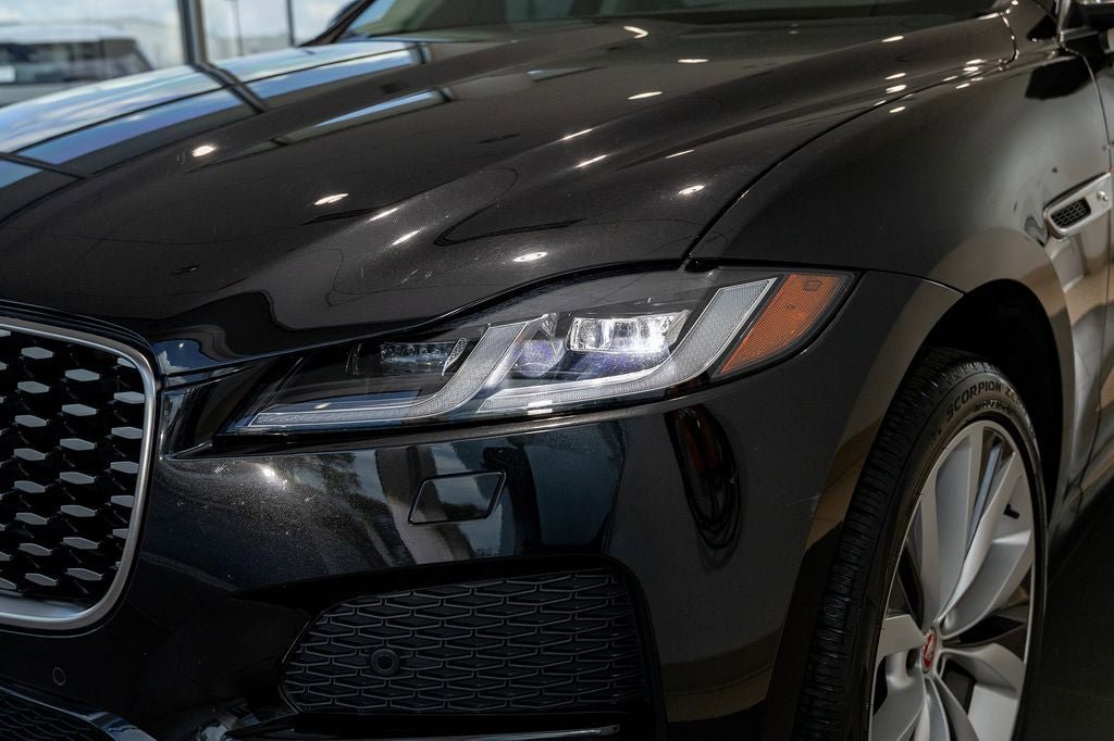 Used 2022 Jaguar F-PACE S AWD/4WD image 13