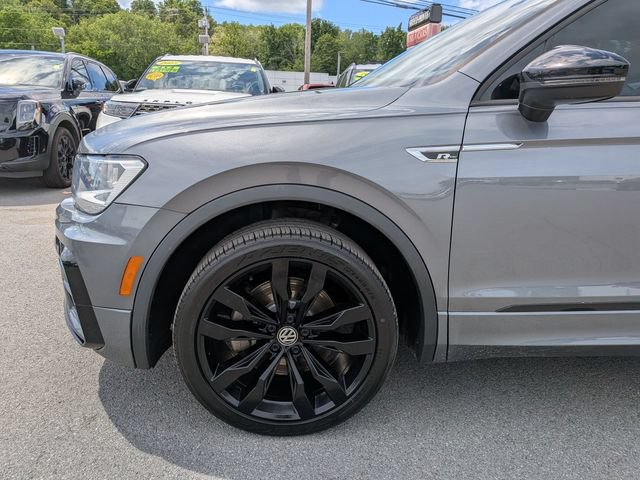 Used 2021 Volkswagen Tiguan SE R-Line AWD/4WD image 23