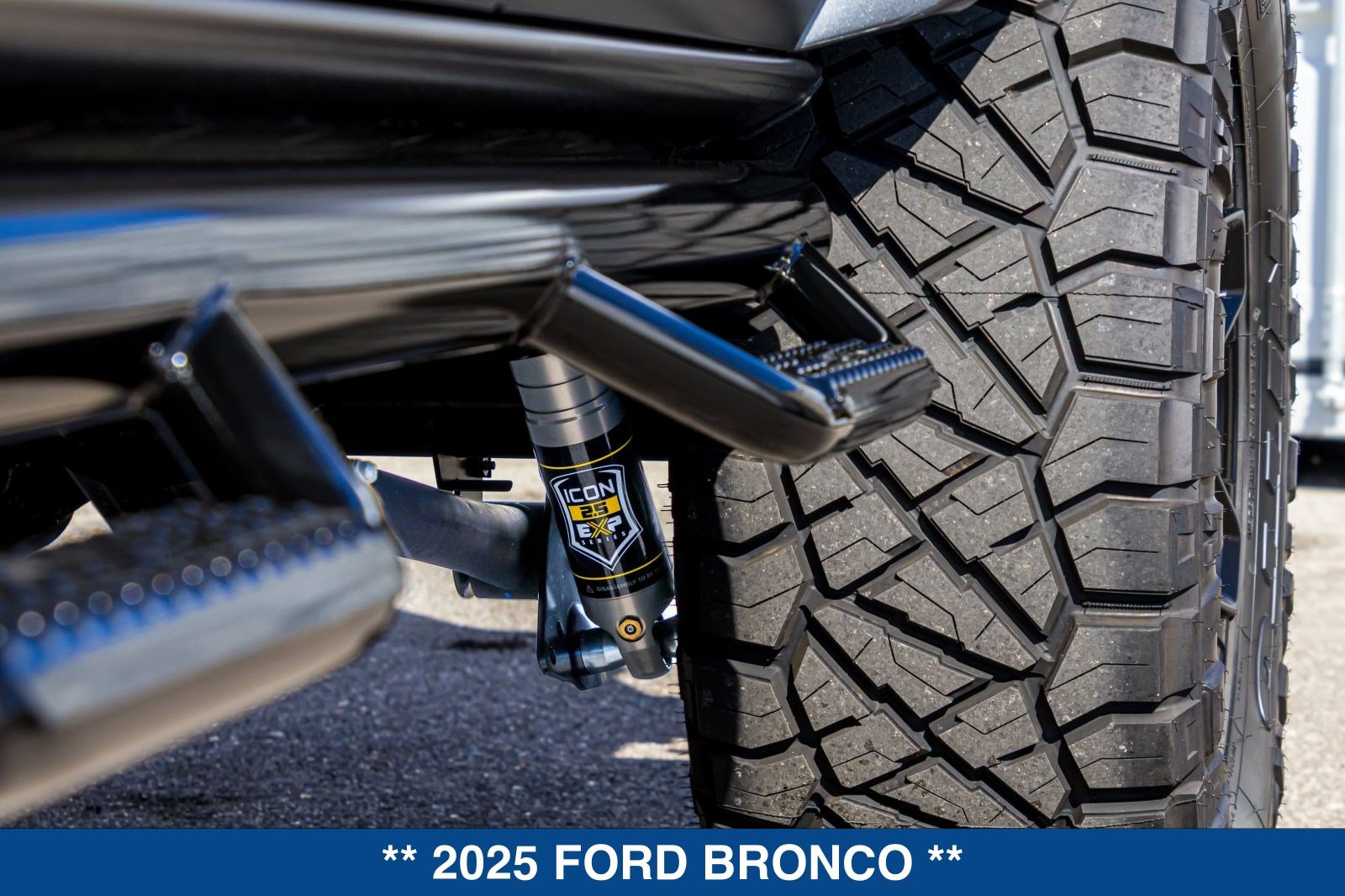 Used 2025 Ford Bronco Badlands AWD/4WD image 22