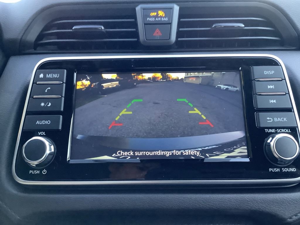 Used 2025 Nissan Versa S w/ Trunk Package image 26