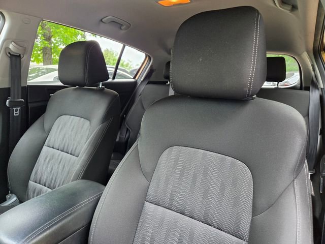 Used 2017 Kia Sportage LX AWD/4WD image 11