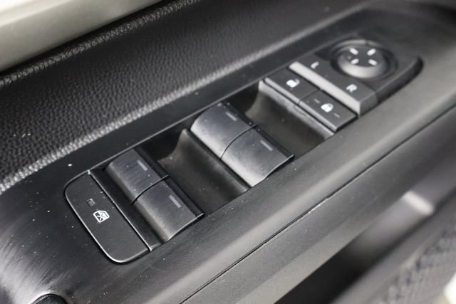 Used 2025 Toyota Tacoma TRD Sport AWD/4WD image 20