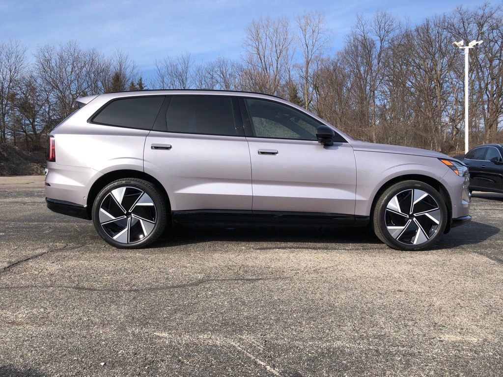 New 2026 Volvo EX90 Ultra image 8