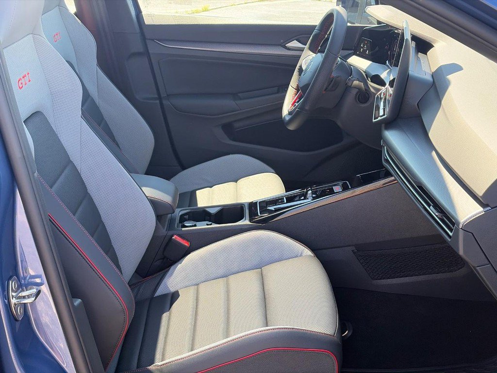 Used 2026 Volkswagen GTI Autobahn FWD image 18