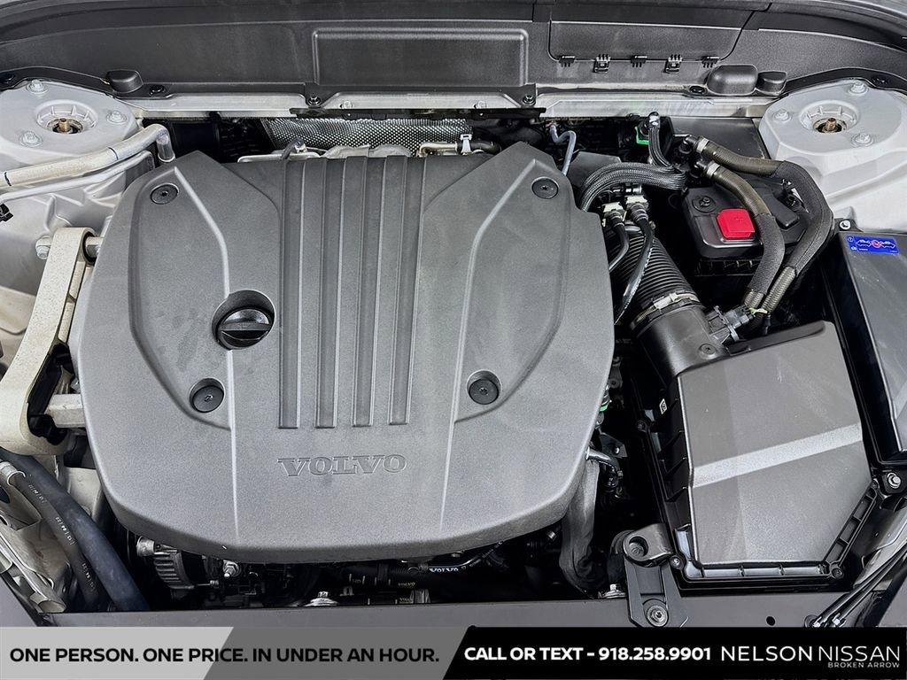 Used 2023 Volvo XC60 B5 Ultimate w/ Climate Package AWD/4WD image 32