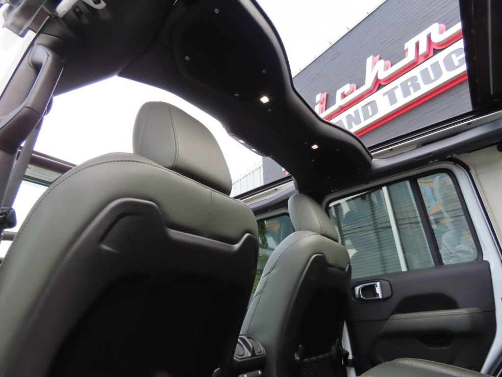 Used 2024 Jeep Wrangler High Altitude image 45