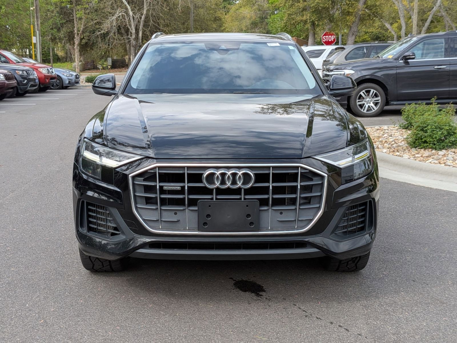 Used 2019 Audi Q8 Premium image 8