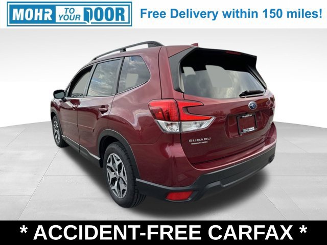 Used 2019 Subaru Forester Premium AWD/4WD image 6