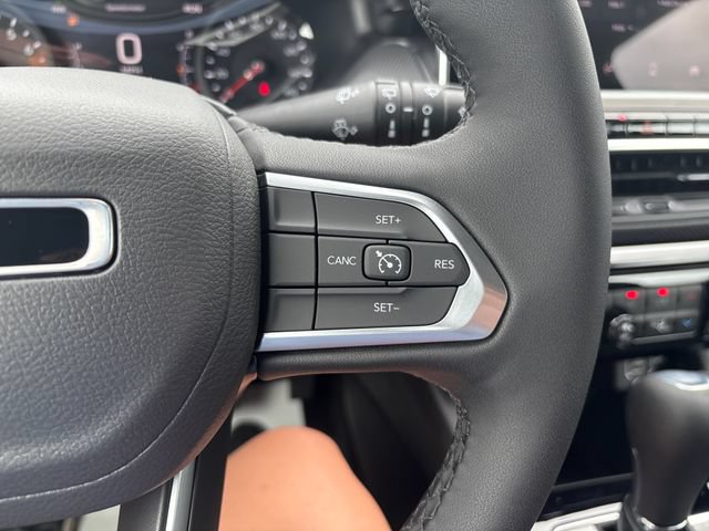 New 2026 Jeep Compass Latitude AWD/4WD image 12