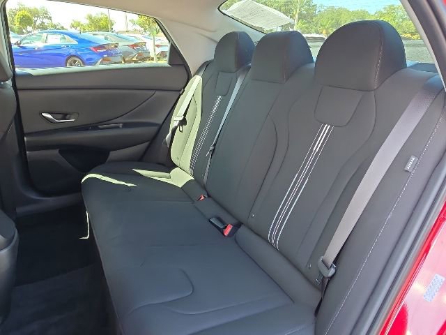 Certified 2024 Hyundai Elantra SEL FWD image 6