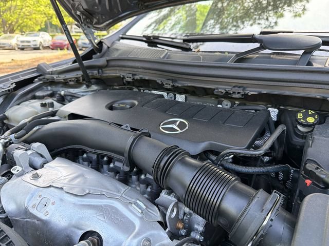 Used 2023 Mercedes-Benz GLA 250 w/ AMG Line Exterior image 28