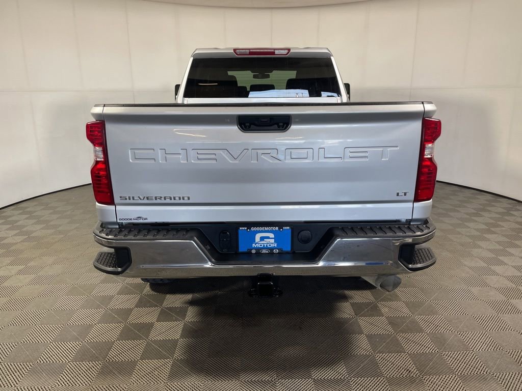 Used 2022 Chevrolet Silverado 2500 LT w/ Convenience Package AWD/4WD image 6