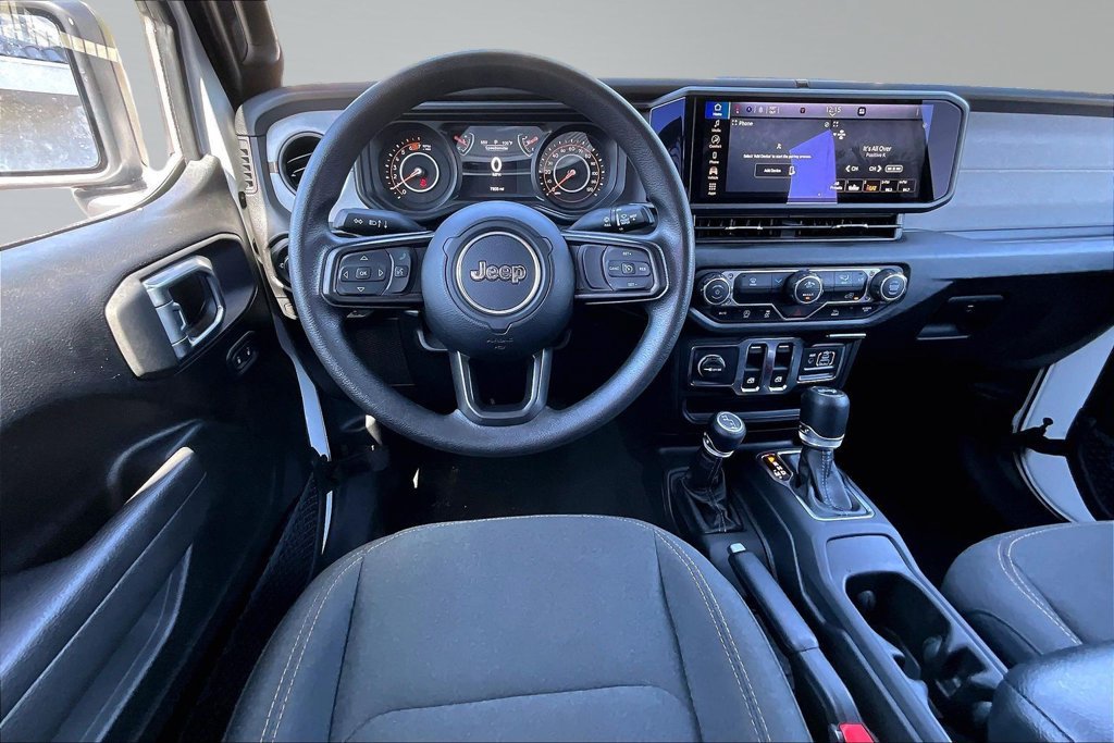 Certified 2025 Jeep Wrangler Sport AWD/4WD image 5