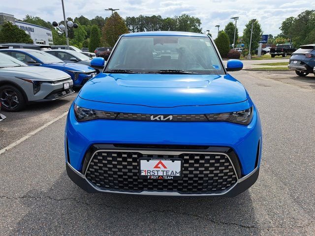 Used 2024 Kia Soul EX FWD image 3