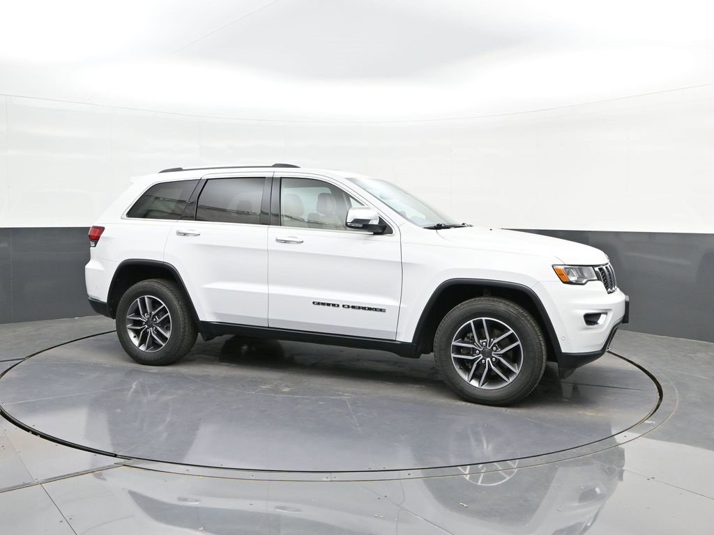 Used 2020 Jeep Grand Cherokee Limited w/ Trailer Tow Group IV image 17