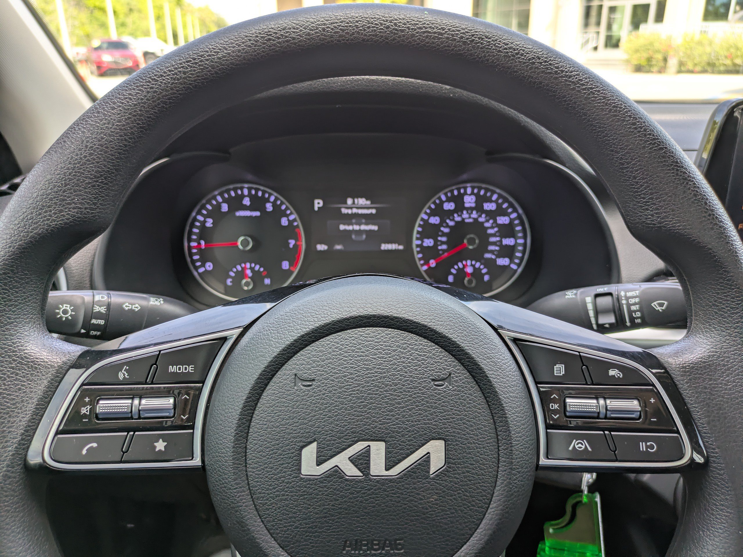Used 2024 Kia Forte LXS w/ LXS Technology Package FWD image 23